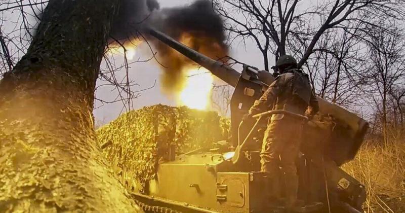 У Сумській області противник інтенсивно використовує авіацію для підтримки малих штурмових підрозділів, повідомляє Державна прикордонна служба.