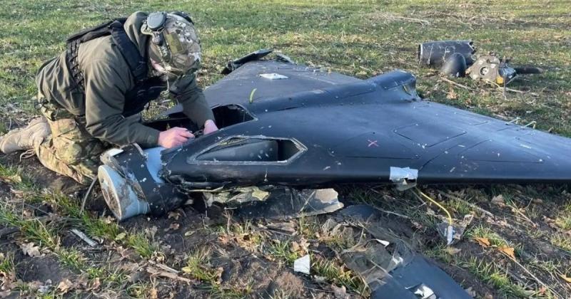 Рашисти атакували Україну, запустивши 119 безпілотників, з яких система ППО знищила 53. Дивіться інфографіку.