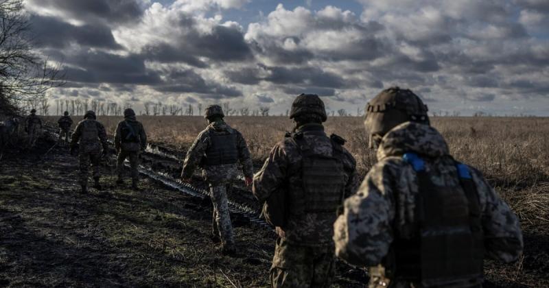 Протягом доби на фронті відбулося більше 230 зіткнень: найактивніші дії спостерігалися в Покровському, Костянтинівському та Лиманському районах, повідомляє Генеральний штаб. КАРТА
