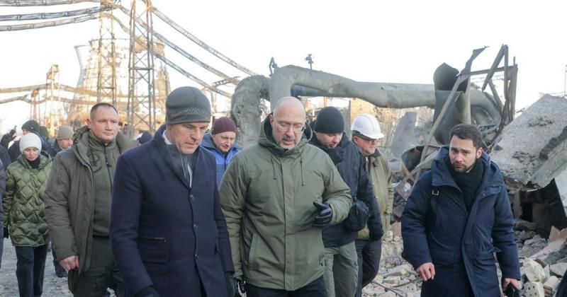 Шмигаль продемонстрував Рютте результати російського удару по одній з київських теплоелектростанцій. ВІДЕО та ФОТОрепортаж.
