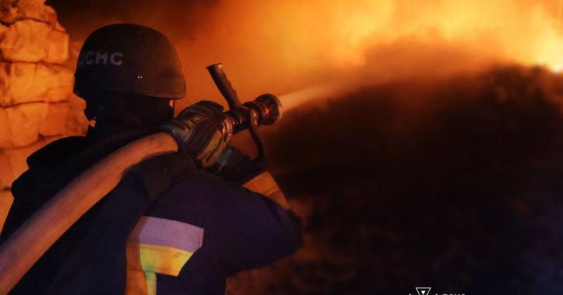 Зеленський прокоментував нічну агресію проти України: зафіксовані влучання, 9 поранених, серед яких є діти. ФОТОрепортаж.