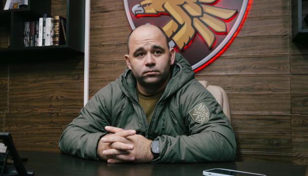 Командир зазначив, що для досягнення темпів деокупації України, подібних до тих, що спостерігалися під час Слобожанської операції, потрібно виконати певні умови.