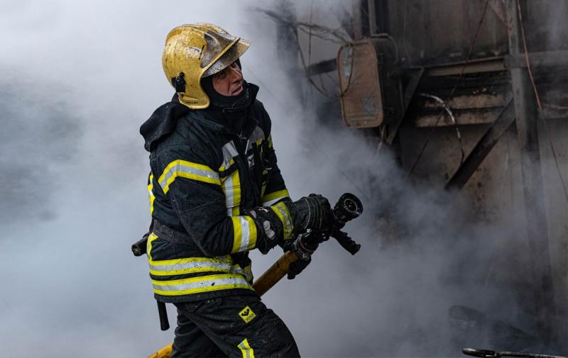 У Дніпропетровській області російські війська зруйнували навчальний заклад.