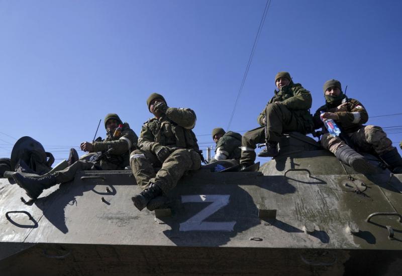 На фронті спостерігаєтья застрягання позицій, - повідомляє Defense Express.