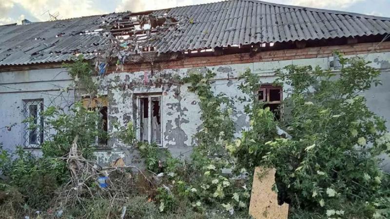Російські війська здійснили напад на Павлоград, внаслідок чого постраждало промислове підприємство, а також спалахнули численні пожежі.