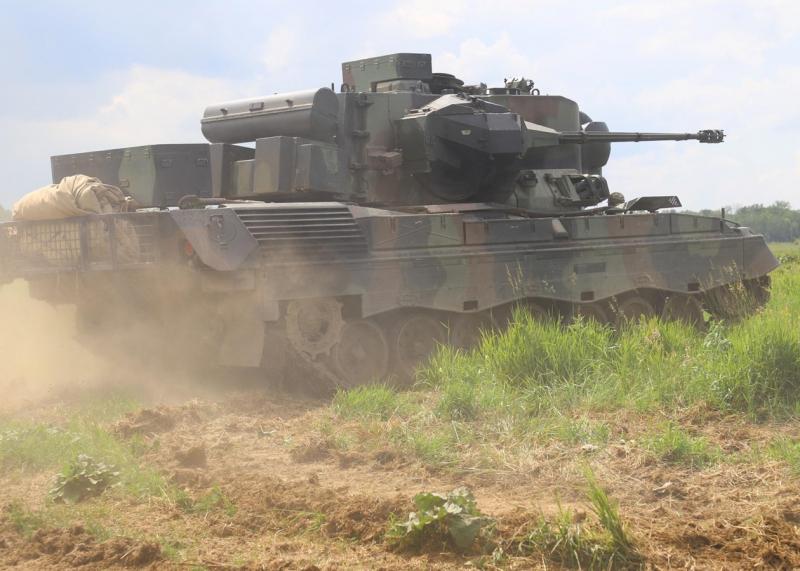 З'явилася інформація про те, як діяла система протиповітряної оборони в ніч на середу.