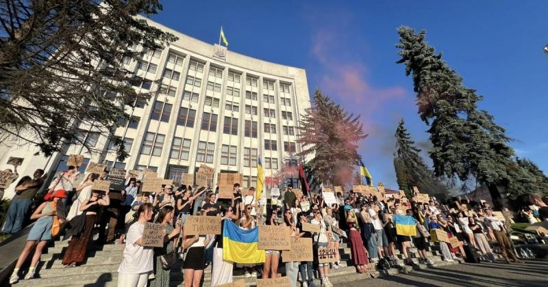Клименко повідомив про те, що під час протестів проти закону, який стосується НАБУ, не було зафіксовано жодних правопорушень. 