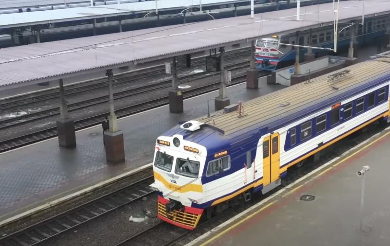 Оновлений розклад потягів у Львові: стало відомо, які маршрути зазнають змін.