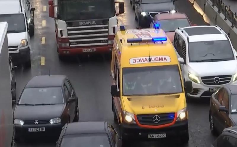 Обмеження транспорту в Києві: з’явилася інформація про вулиці, які будуть закриті на тривалий період.