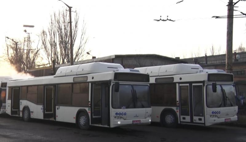Оновлений розклад роботи транспорту в Кривому Розі: мешканцям міста повідомили про важливі зміни.