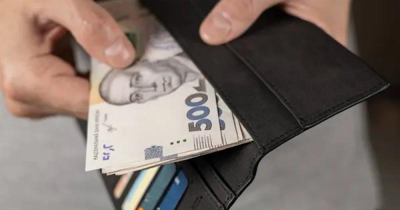 Працівники понад двох тисяч підприємств не отримали заробітну плату: де ситуація найгірша – Delo.ua