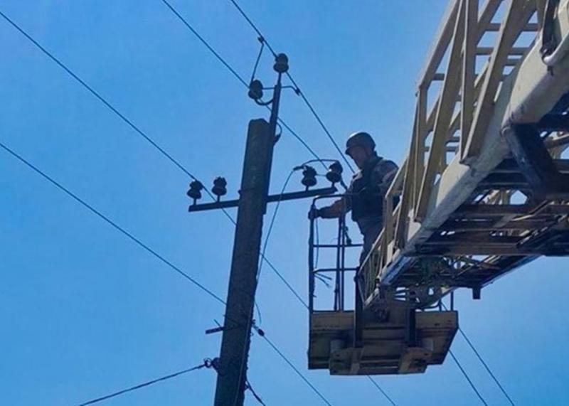 У Чернігівській області відбулися обстріли з боку російських військ, внаслідок чого виникли проблеми з електропостачанням.