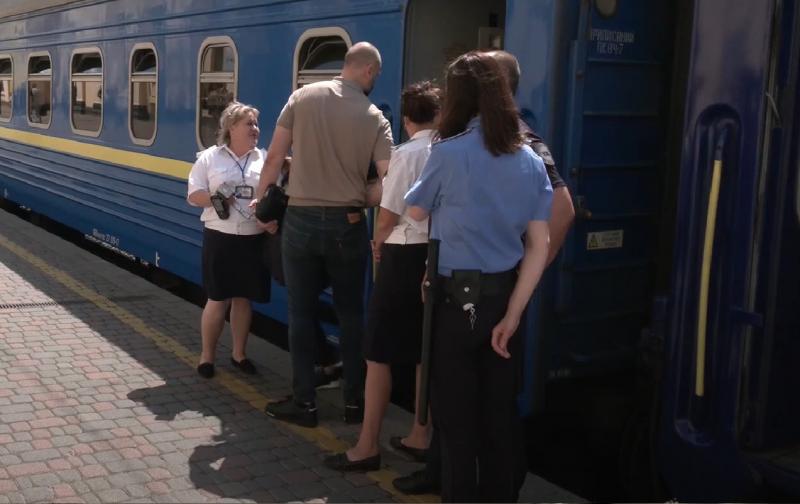 Оновлений розклад потягів зі Львова: пасажирів проінформували про новий додатковий рейс.
