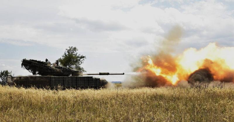 Протягом 24 годин сталося 191 сутичка, а російські війська здійснили понад 5000 артилерійських ударів.
