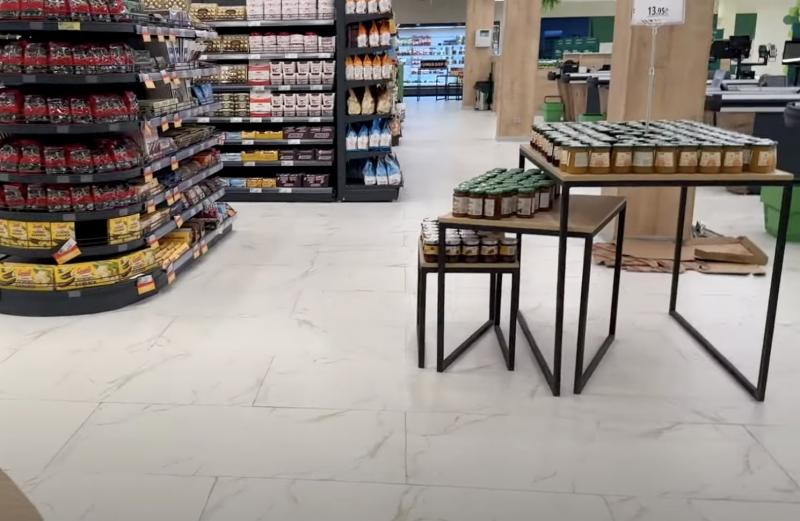 Недостатність товарів у Дніпропетровському регіоні: які продукти можуть зникнути з магазинів.