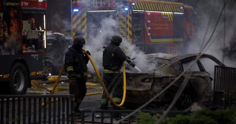 Сьогодні в Дніпрі відбувся обстріл: російські збройні сили використали дрони-камікадзе з унікальними бойовими елементами.