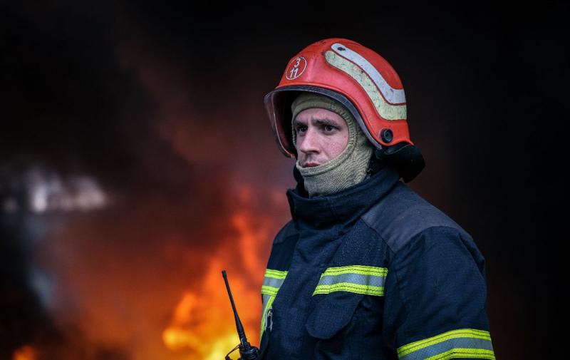 У Дніпрі та Запоріжжі знову сталися вибухи, які стали наслідком балістичних атак на ці міста.