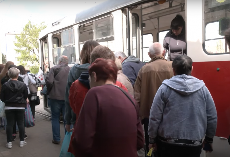 Оновлений розклад перевезень у Дніпропетровській області: важлива інформація для пасажирів.