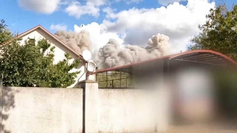 Знімальна команда 11 каналу потрапила під вогонь російських військ у Дніпропетровській області.