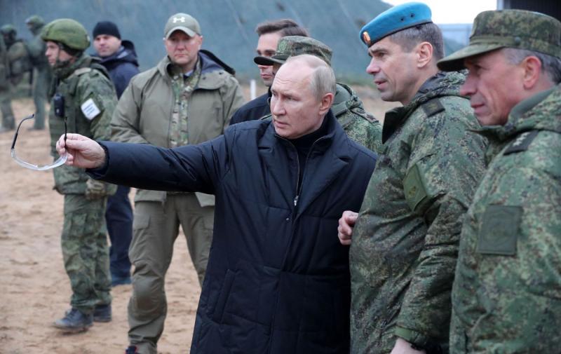 У росіян знову перенесли терміни окупації Донецької області, повідомляють джерела.