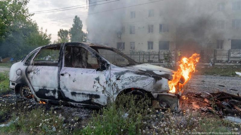Російські військові завдали удару по Харкову з використанням КАБ, внаслідок чого постраждали 9 осіб.