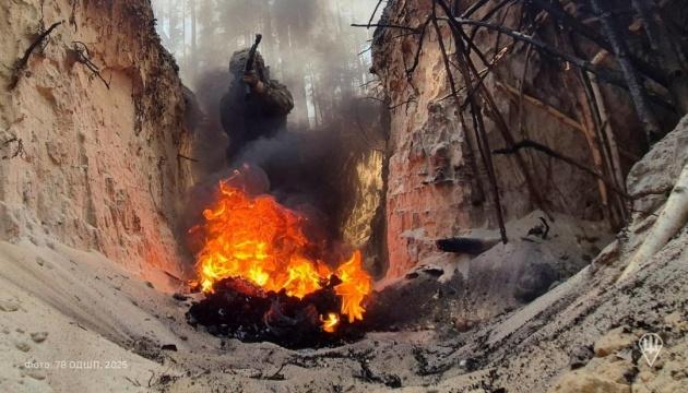 Протягом доби на фронті зафіксували 172 збройні сутички, з яких 55 відбулися в Покровському районі.