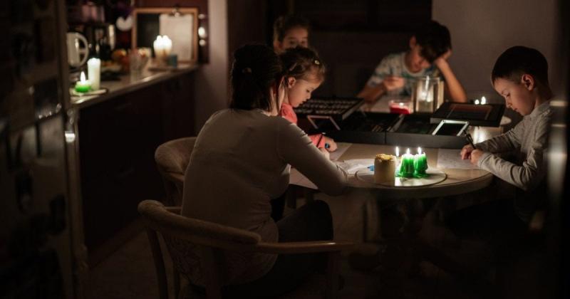 Після нічного нападу Вінниччина занурилася в темряву: які події розгортаються в Ладижині зараз?