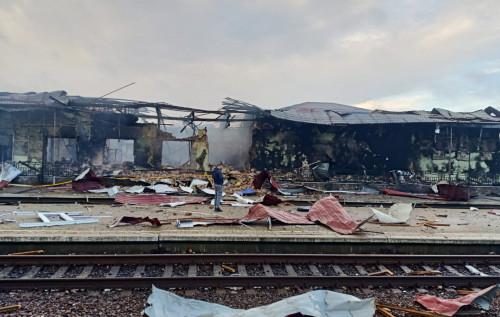 Противник завдав точного удару по залізничним об’єктам Сумської та Харківської областей. ФОТО