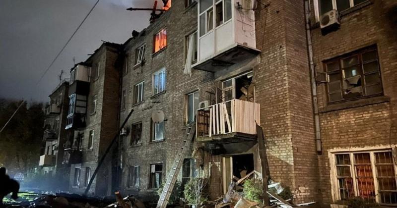 Російська атака на Дніпропетровщину: оприлюднено вражаючі знімки руйнувань.