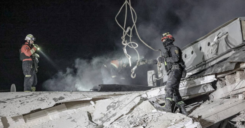 Процес усунення наслідків ракетного удару Росії по ключовій інфраструктурі триває: які новини з найбільш уражених територій -- Delo.ua