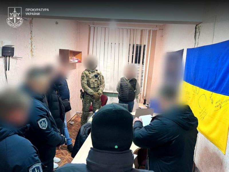 У Буковині реалізували паливо, яке було призначене для потреб сухопутних військових сил.