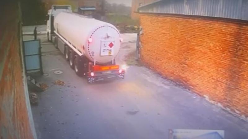 Керівник відділу військової техніки та солдат батальйону здійснили незаконний продаж дизельного пального на суму 28 мільйонів.