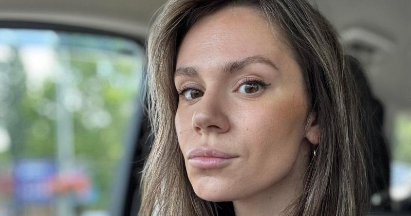 Депутатка з Одеси висловила своє обурення через перебої з електропостачанням і не може зрозуміти, чому в Україні спостерігається дефіцит електроенергії (відео).