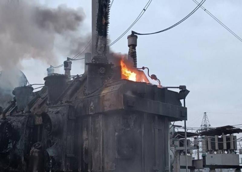 В Києві та п'яти областях зазнали атаки енергетичні об'єкти.