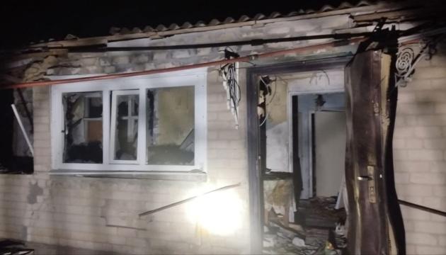 У Дніпропетровській області жінка отримала травми внаслідок атак безпілотників, а також зазнала пошкоджень інфраструктура регіону.