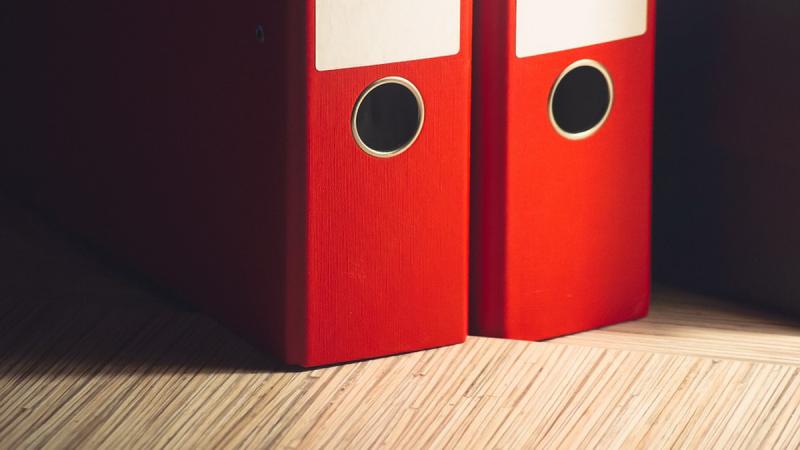 Завершено розслідування стосовно колишнього голови Дніпропетровської обласної державної адміністрації, якого разом з співучасниками звинувачують у привласненні більше 392 мільйонів гривень.