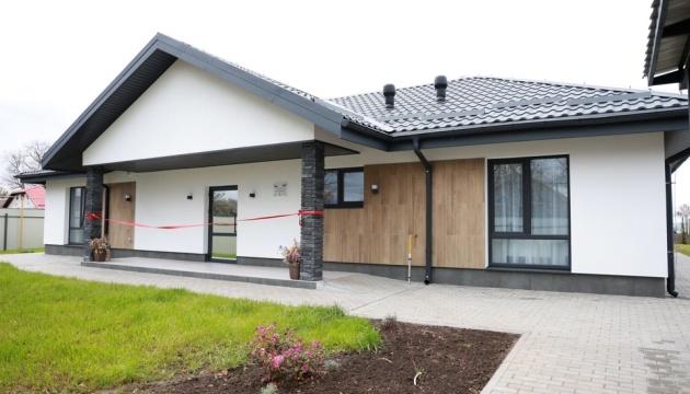 Словенія виділить близько €1 мільйона на створення дитячих будинків сімейного типу в Хмельницькій області.