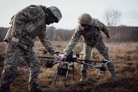 Протягом останньої доби на фронтових позиціях зафіксовано 165 бойових конфліктів, повідомляє Генеральний штаб.