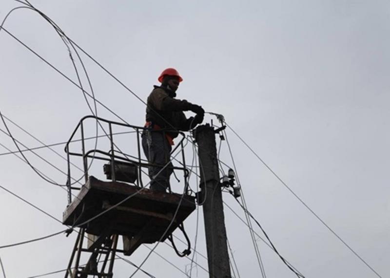 Атака з боку Росії: три регіони залишилися практично без електрики.