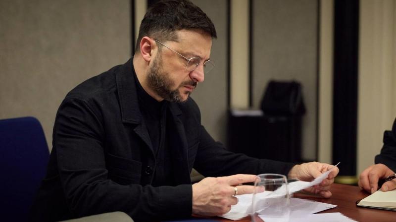 Зеленський: Росія веде затяжну війну, прагнучи завдати Україні максимальних втрат.