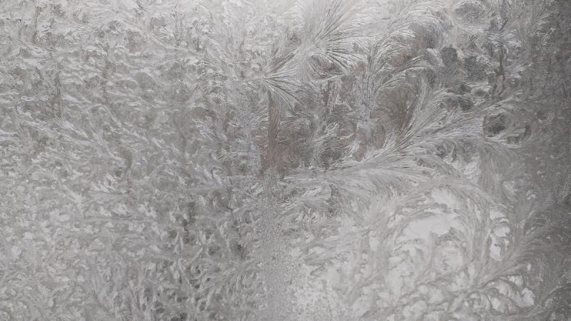 Сильні холоди знову охоплять Україну у вихідні.