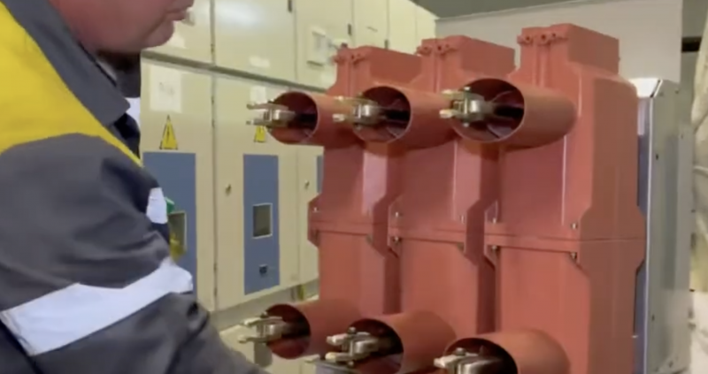 Відключення електрики в Дніпропетровській області 15 лютого: введено нові графіки відключень.