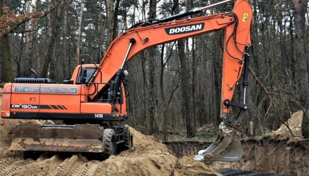 Затримка у спорудженні укріплень на Сумщині: з підрядника вимагатимуть понад ₴300 мільйонів.