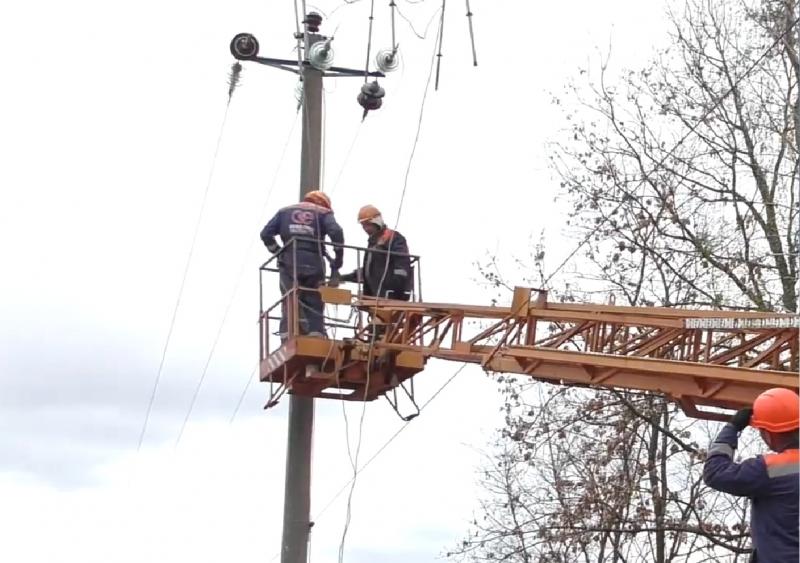 Розклад вимкнення електроенергії в Дніпропетровській області на період з 2 по 8 березня: опубліковані адреси, де плануються тривалі відключення.