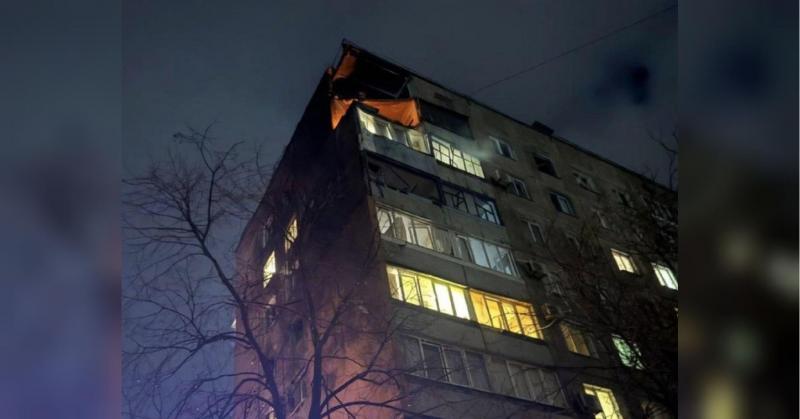 У Кривому Розі внаслідок нічної атаки безпілотників було пошкоджено десятки житлових споруд.