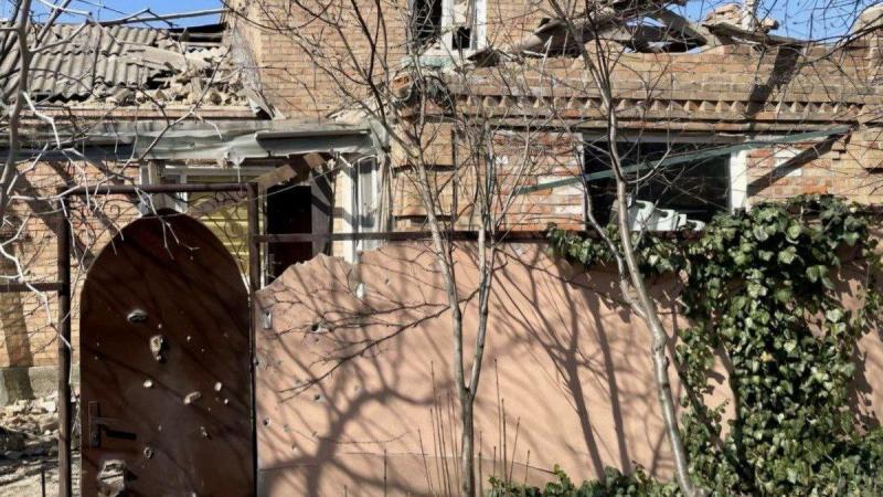 У неділю російські війська здійснили напад на Дніпропетровську область, внаслідок чого четверо людей отримали поранення.