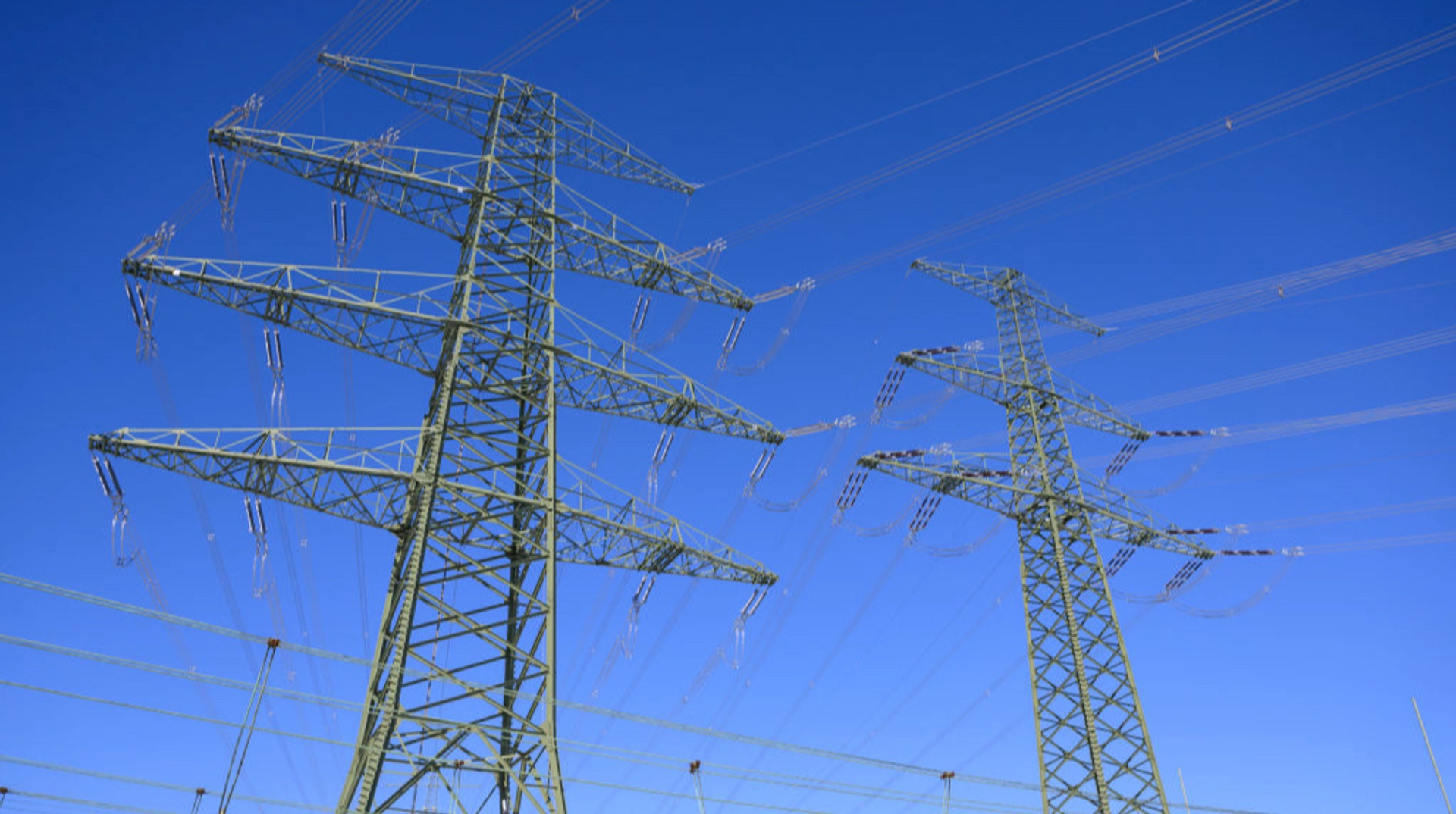 У шести регіонах зафіксовано відключення електроенергії після атак з боку Росії: найгірша ситуація спостерігається в Чернігівській та Одеській областях.