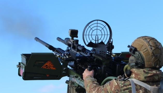 Масований напад: Росія завдає ударів по Україні за допомогою ракет і безпілотників.