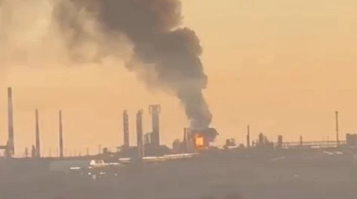 Дрони подолали 1400 км: Генеральний штаб відзвітував про атаки на нафтопереробний завод у російській Уфі.