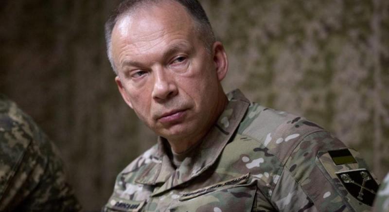 Сирський повідомив, що противник має намір організувати 